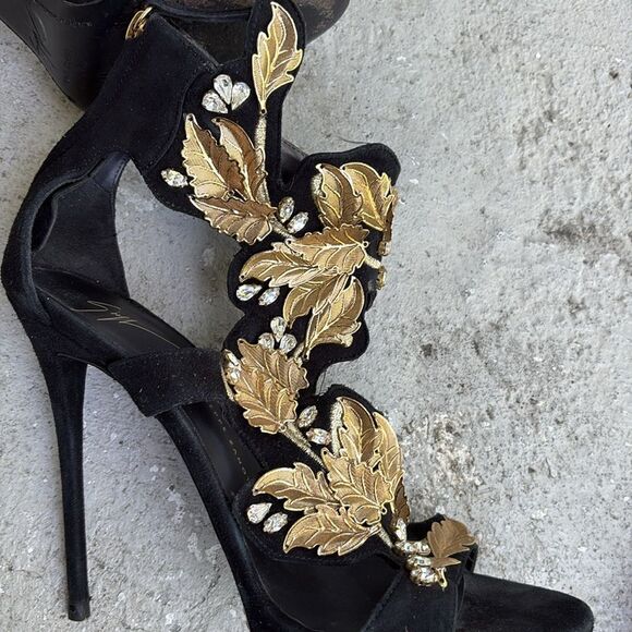 Giuseppe Zanotti gorgeous, stiletto heels - Picture 13 of 13